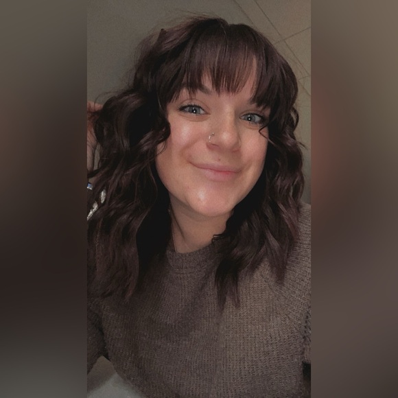 Meet your Posher, Skylar - Picture 1 of 1